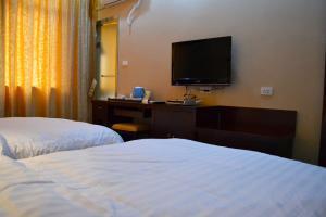 Guilin Jinxiu Xiaoxiang Business Hotel Lingchuan  Экстерьер фото